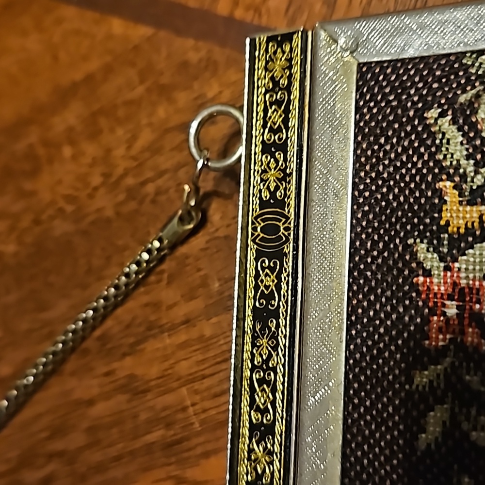 1930’s Vintage Floral Tapestry Clutch Handbag - Brown and Cream - Picture 4 of 6